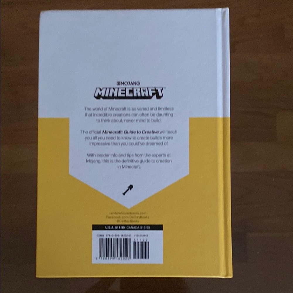 Minecraft Guide Book Set - Picture 3 of 7
